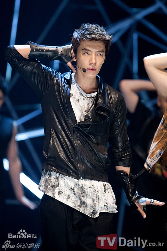 http://www.mshishang.net/pics/star/pic/32ee577b339cfa8f6fa8ebe1129ec773.jpg