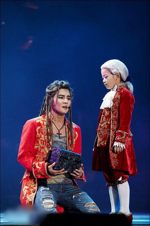 http://www.mshishang.net/pics/star/pic/3cc65cb7074751d8b73431cd748c0fe9.jpg