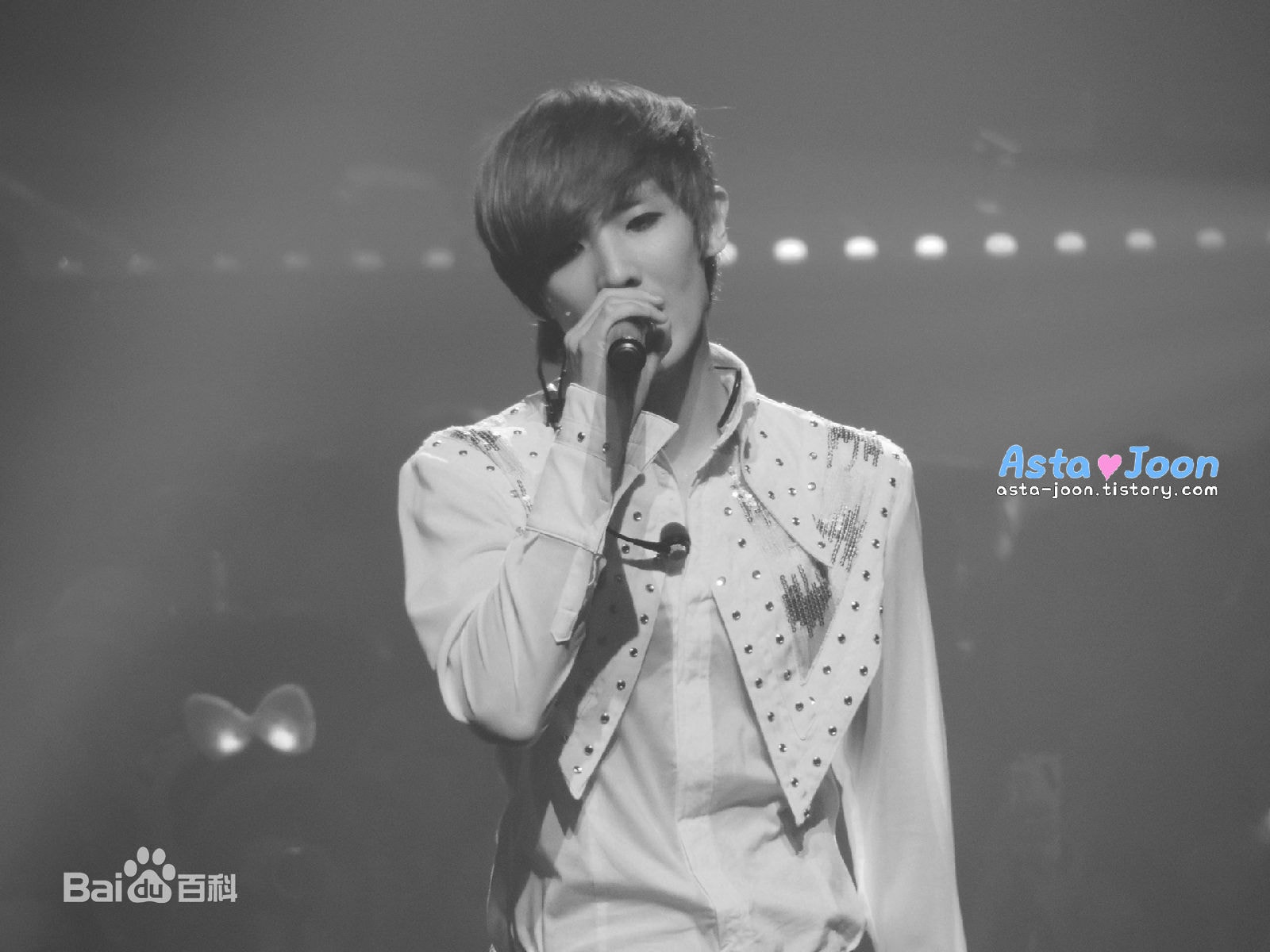 //www.mshishang.net/pics/star/pic/3e5e91e8af302ca52eb6030a8a3201dd.jpg