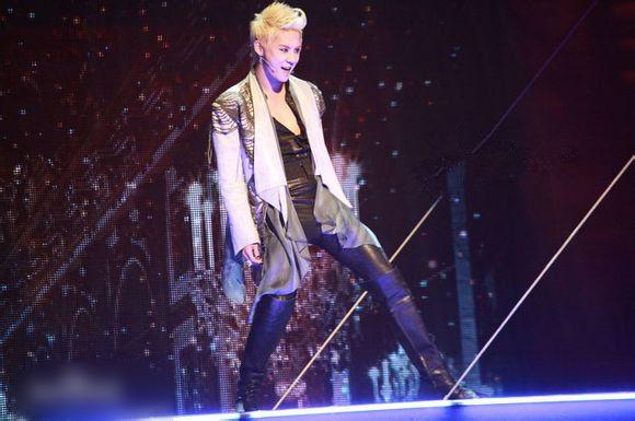 //www.mshishang.net/pics/star/pic/46431b33e1b2bc4399855628b48528e8.jpg