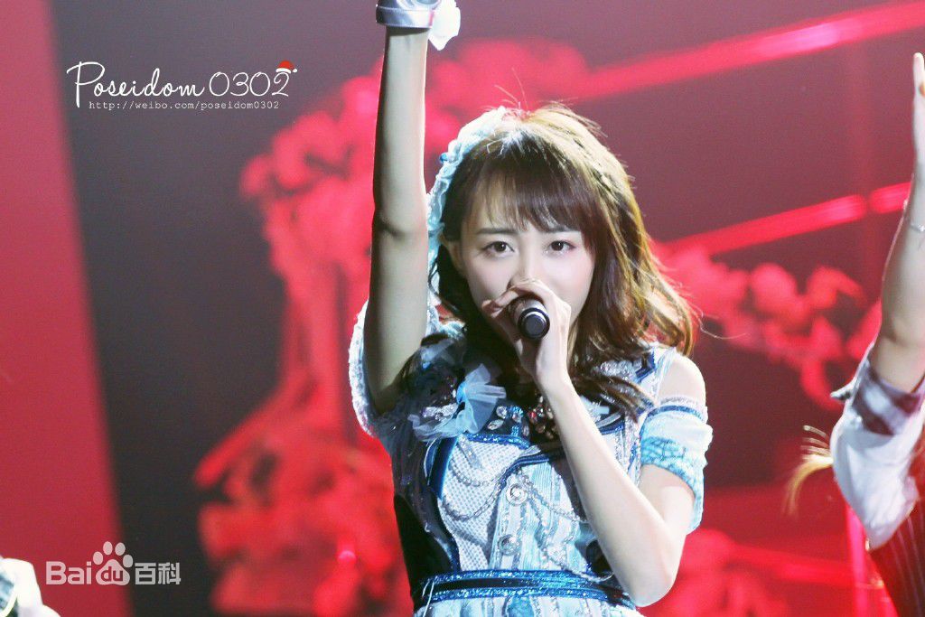 http://www.mshishang.net/pics/star/pic/47f8c58a2e66f28228c3b59a3df2553a.jpg