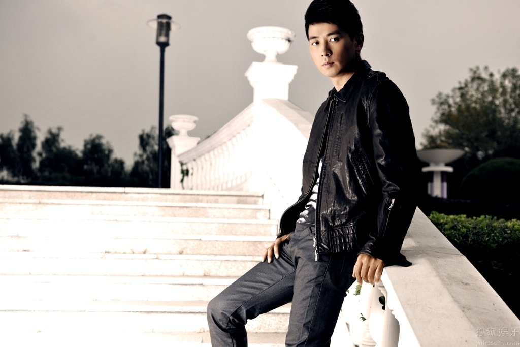 http://www.mshishang.net/pics/star/pic/494cec6b7e29012d2246ce788c81e54f.jpg