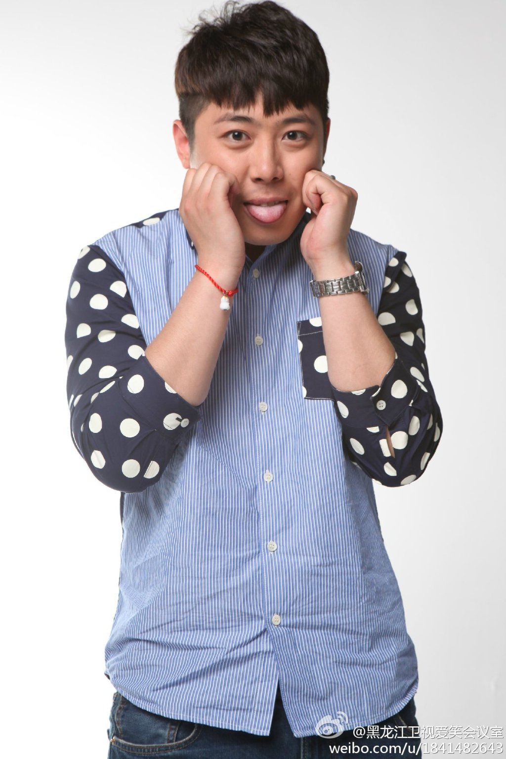 http://www.mshishang.net/pics/star/pic/49f3444c62ad87e63a70673ddd483350.jpg