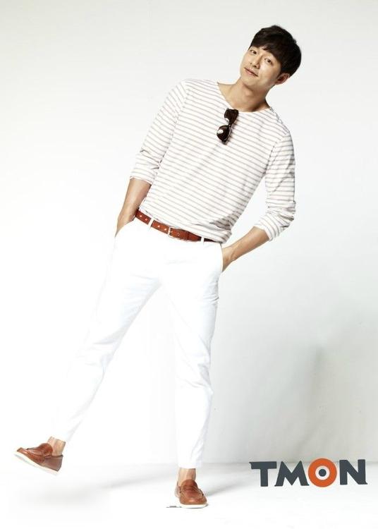 http://www.mshishang.net/pics/star/pic/4f6626a94378e577825fb594c628c273.jpg