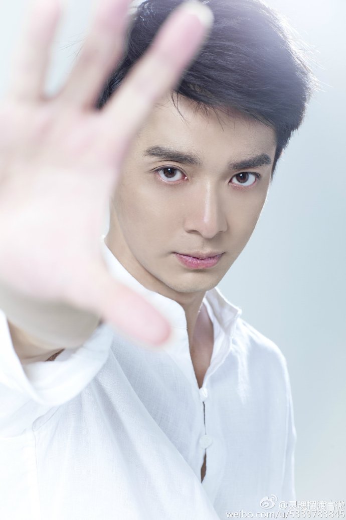 http://www.mshishang.net/pics/star/pic/51988ef929b279cd0dc52a11e9125a18.jpg