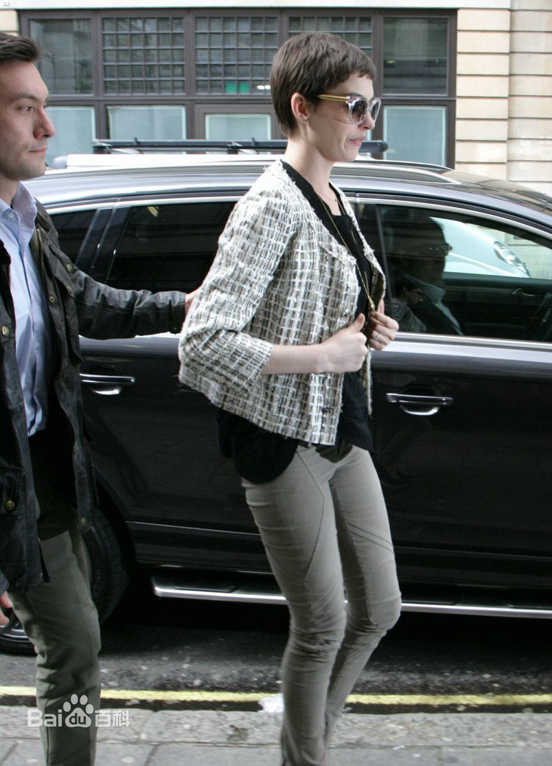 http://www.mshishang.net/pics/star/pic/58f7f6bf5027f0c9c35de0b1b2b2b182.jpg