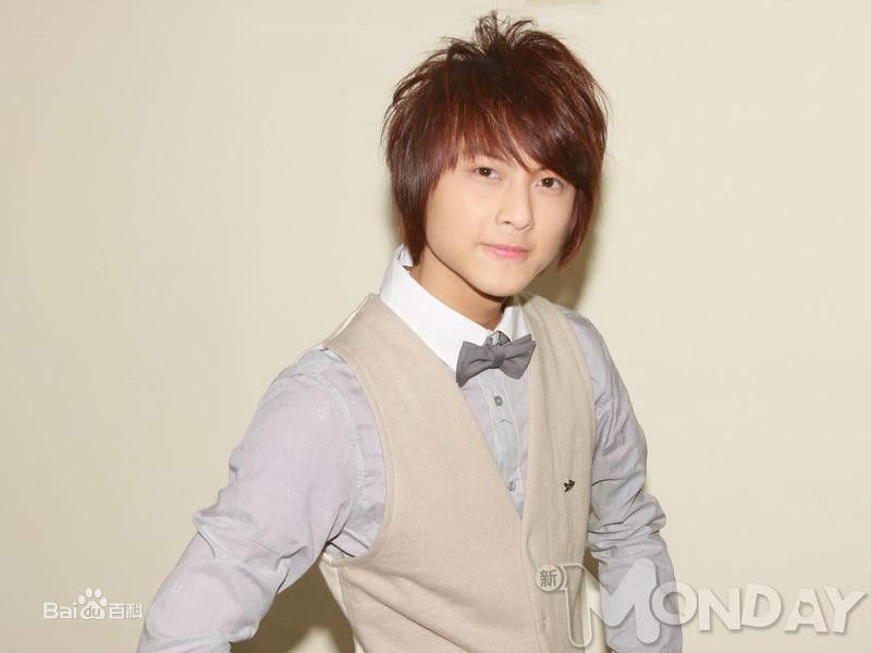 //www.mshishang.net/pics/star/pic/5d95fb5294fa8d7cd3c6e7e8484957ca.jpg