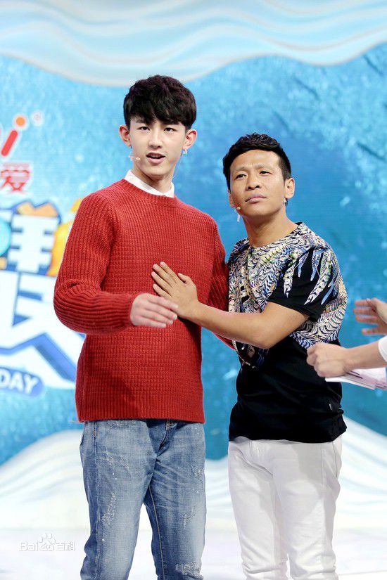 //www.mshishang.net/pics/star/pic/634cfb204833d358a9bdaa2170081ec0.jpg