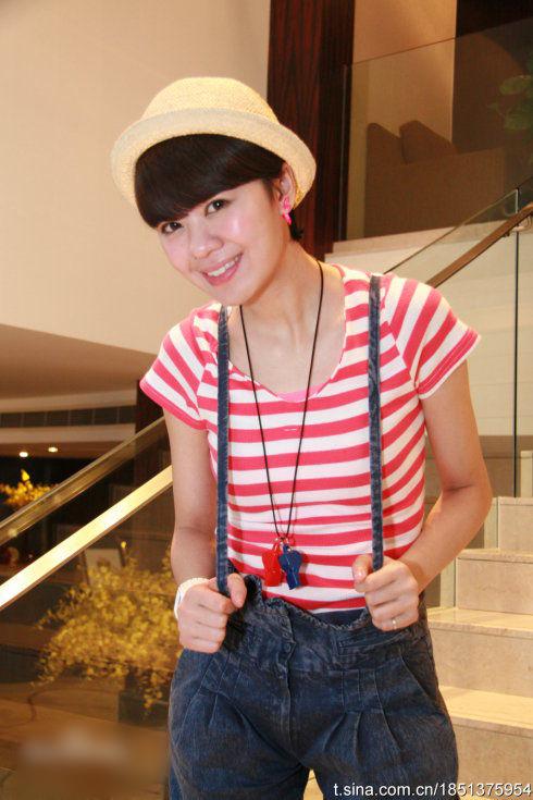 //www.mshishang.net/pics/star/pic/65bc66fe932ec0aea5eb6b1be926efd3.jpg