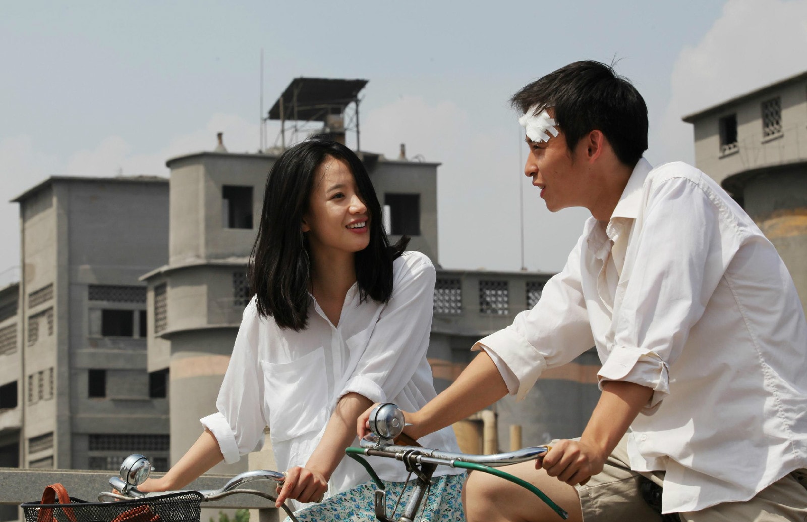 //www.mshishang.net/pics/star/pic/69975c450d83d99b77ae697fd33b928c.jpg
