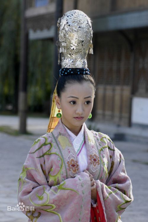 //www.mshishang.net/pics/star/pic/6a91cb1235996d723098a9922abfdda7.jpg