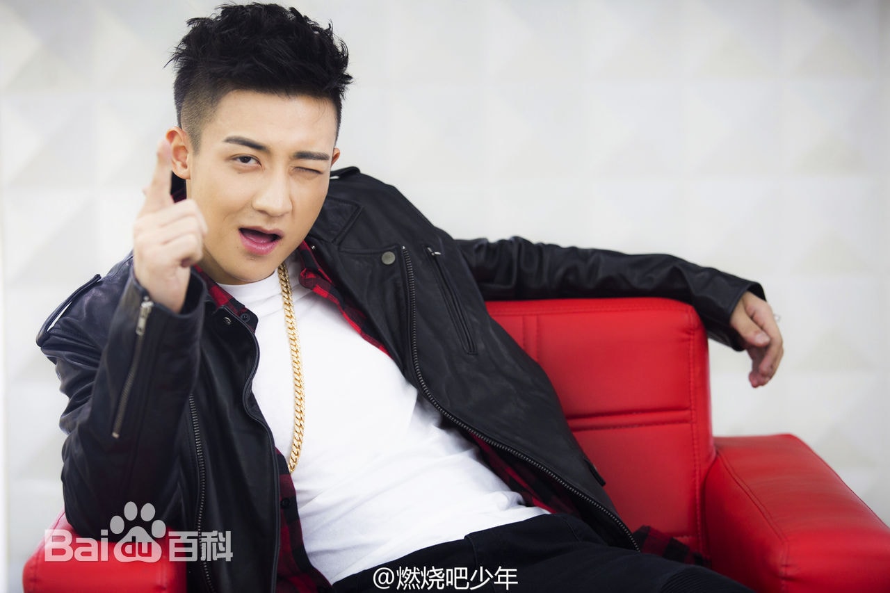 http://www.mshishang.net/pics/star/pic/6e020505cfa201c0aa0c83f7a3223fbf.jpg