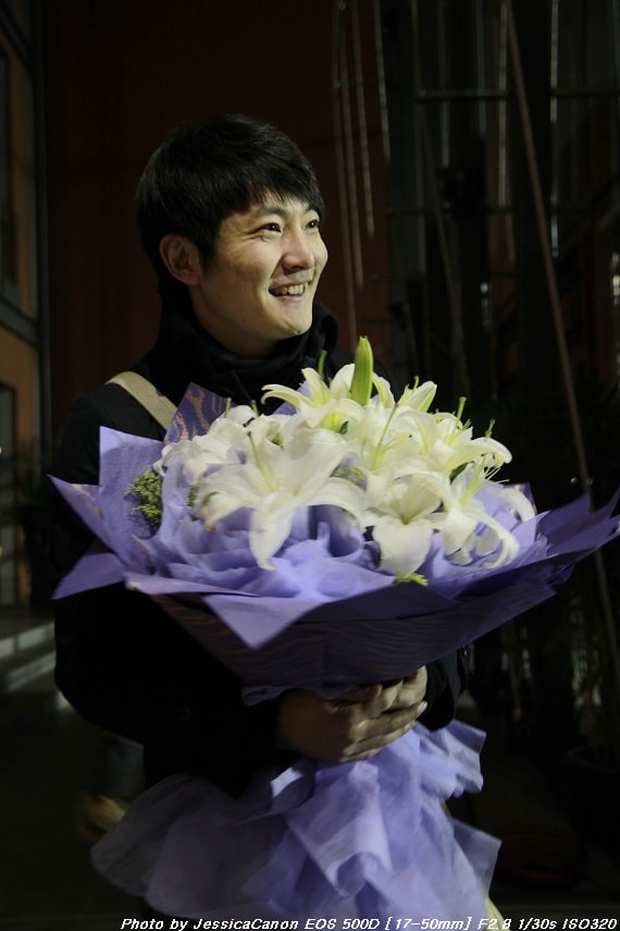 http://www.mshishang.net/pics/star/pic/7071/421b385d8accb1fe2602837dd364.jpg