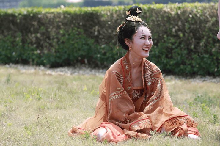 http://www.mshishang.net/pics/star/pic/7214/344ad333fce33e0a3da4cec523b7.jpg