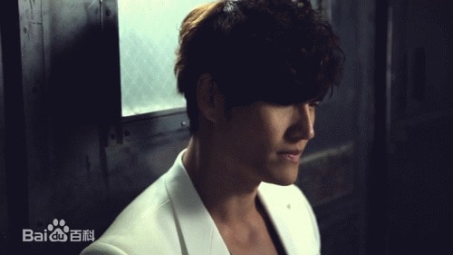 http://www.mshishang.net/pics/star/pic/799f0f592ea509a6db7faa1996ff1dac.jpg