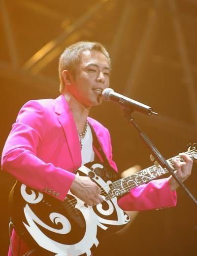 http://www.mshishang.net/pics/star/pic/7bf18d44ddb99e86549cf8ca373f4cd7.jpg