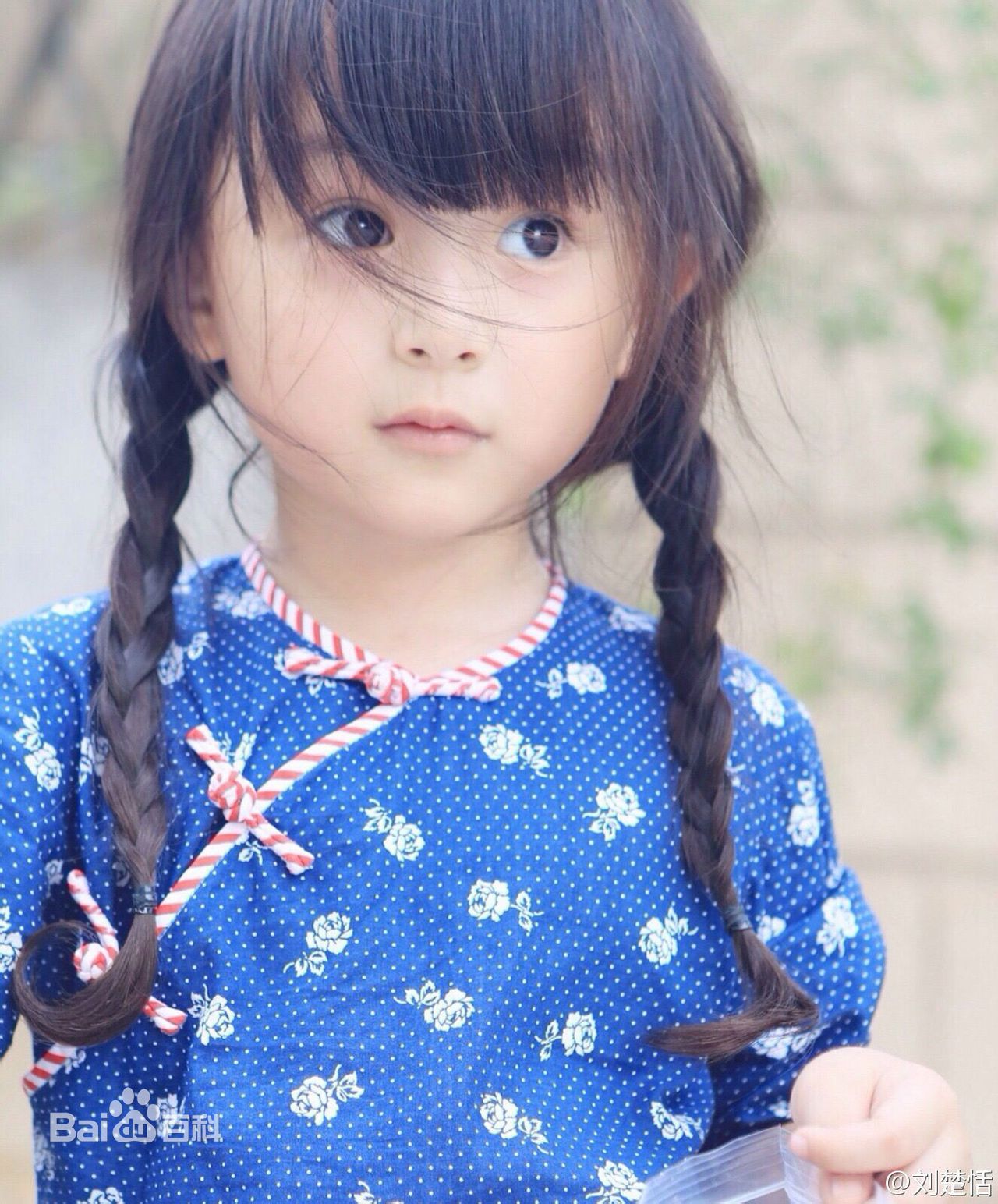 //www.mshishang.net/pics/star/pic/7d1bc24f02f4cebf4ed19278eb67df42.jpg