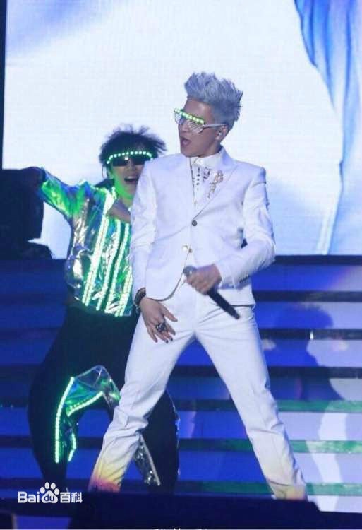 http://www.mshishang.net/pics/star/pic/80d6c0aefce37e2d59e63149c743b5a5.jpg
