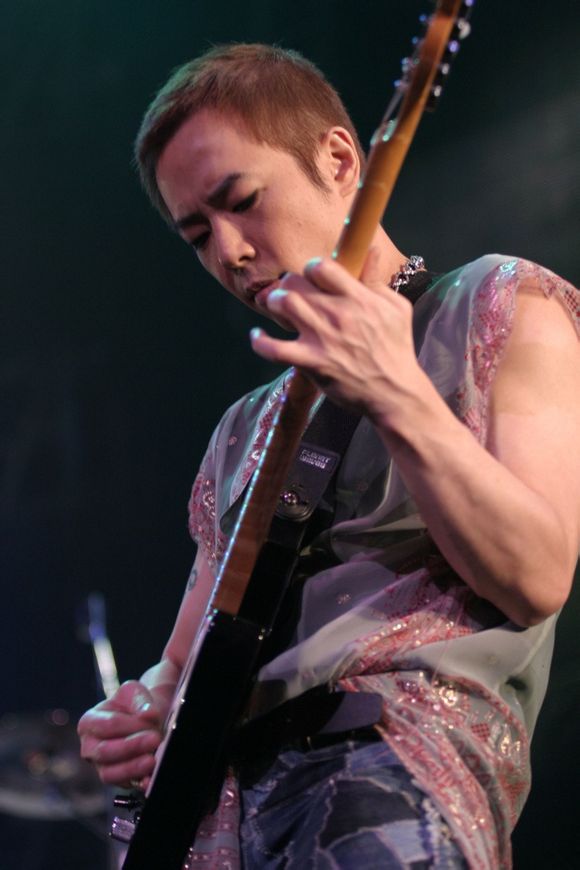 http://www.mshishang.net/pics/star/pic/85f0690d740c4904d1086694e313b516.jpg