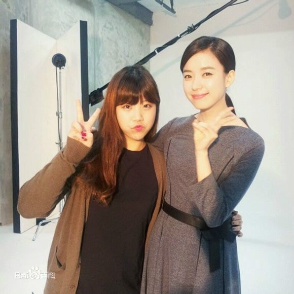 http://www.mshishang.net/pics/star/pic/8e681e0c088346bfaed3baf477bdaf6a.jpg