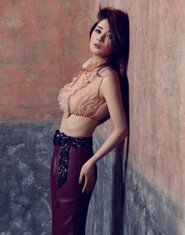//www.mshishang.net/pics/star/pic/979f085d5331952f45876821b0c95c92.jpg