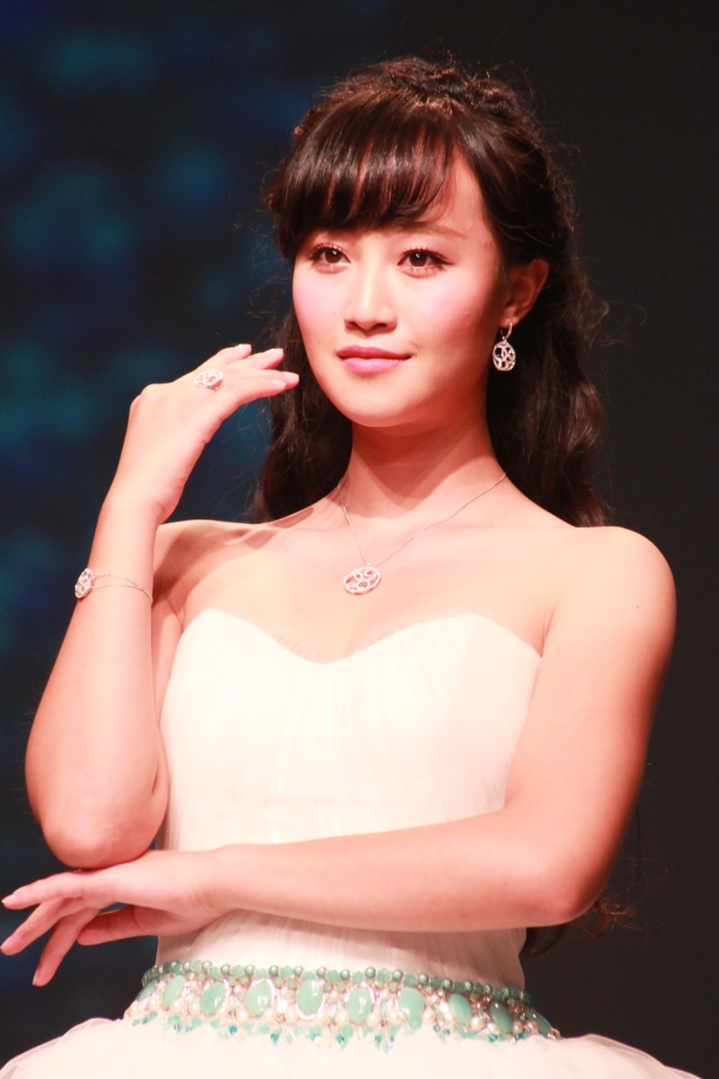http://www.mshishang.net/pics/star/pic/9df0d3d35091ebb3fa9e04f10de63f60.jpg