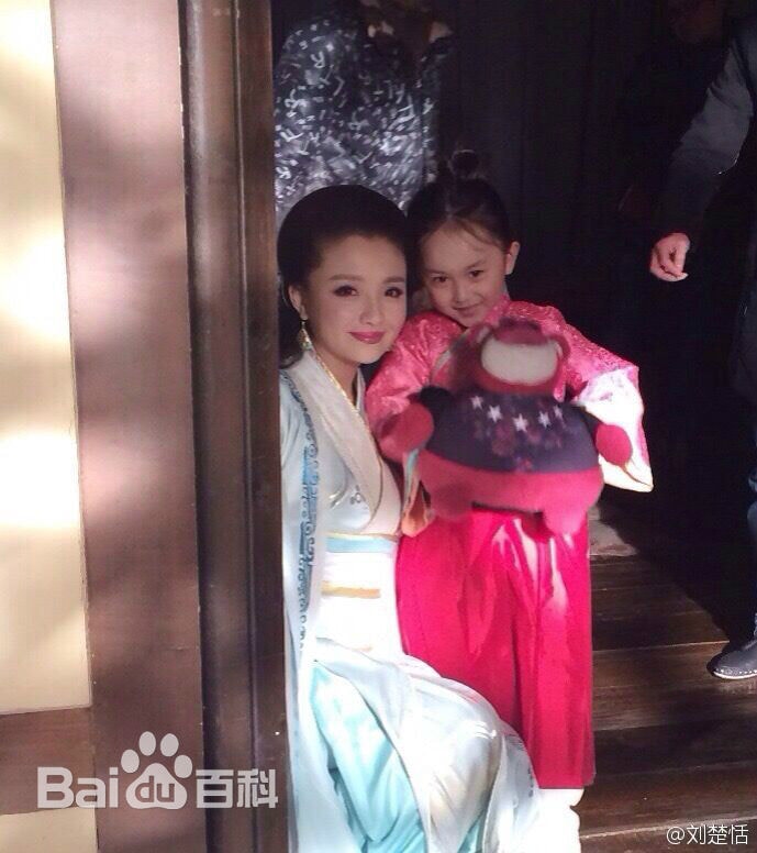 http://www.mshishang.net/pics/star/pic/a09cd171cab194c9ec170430136e5a49.jpg