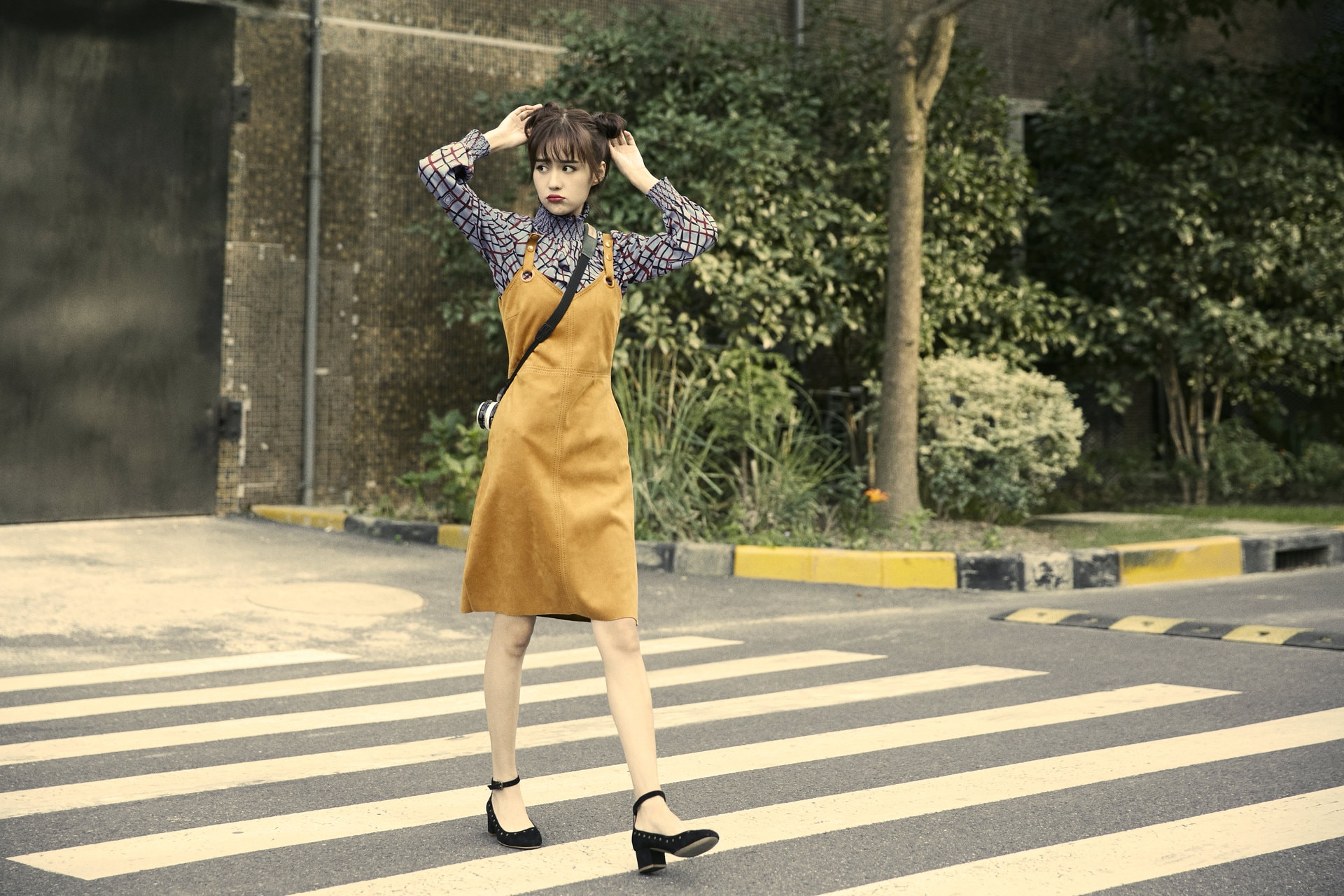 //www.mshishang.net/pics/star/pic/a0d26152ec04e9978fc1b442f82a1364.jpg