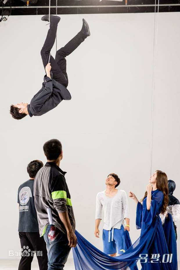 http://www.mshishang.net/pics/star/pic/a23c6d77ccc7473873d6aacca6b702e0.jpg