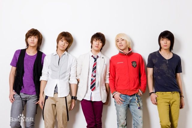 http://www.mshishang.net/pics/star/pic/a82ba6ea61b66b86a3cdd03a317136ec.jpg