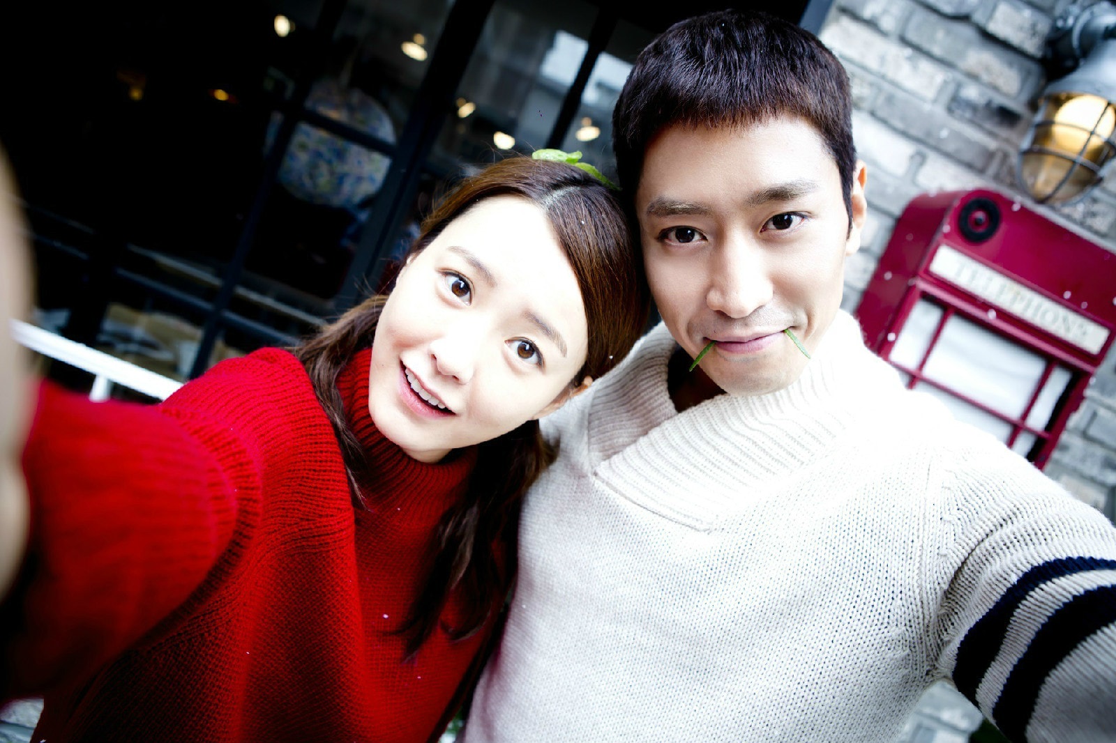 //www.mshishang.net/pics/star/pic/ad783d1d525dd0be508a3dbd7e29c024.jpg