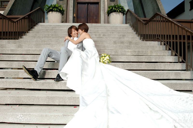 http://www.mshishang.net/pics/star/pic/b0f1ded97dc99873d531d7ad29ef6def.jpg