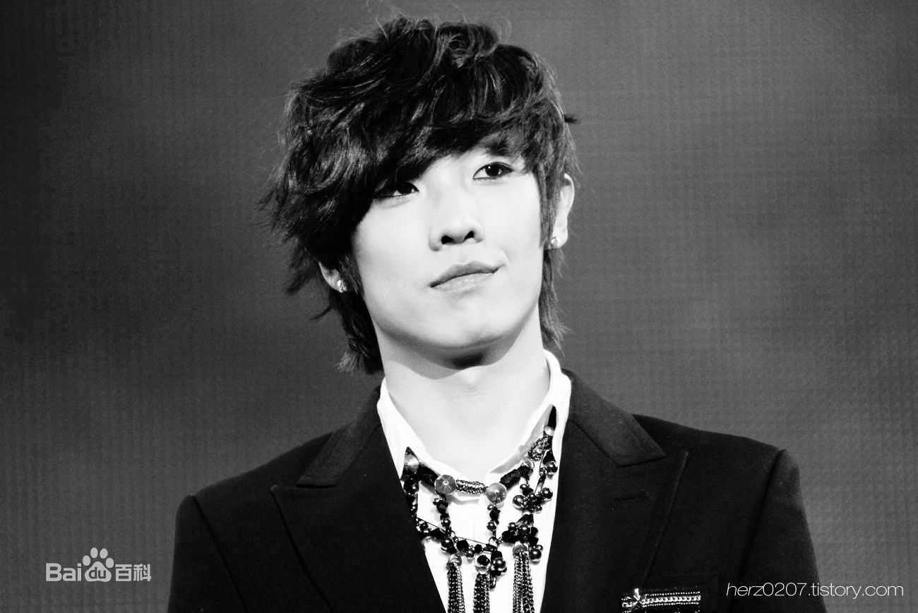 http://www.mshishang.net/pics/star/pic/b4edaf5790c1fb8182f4bdf82db400f1.jpg