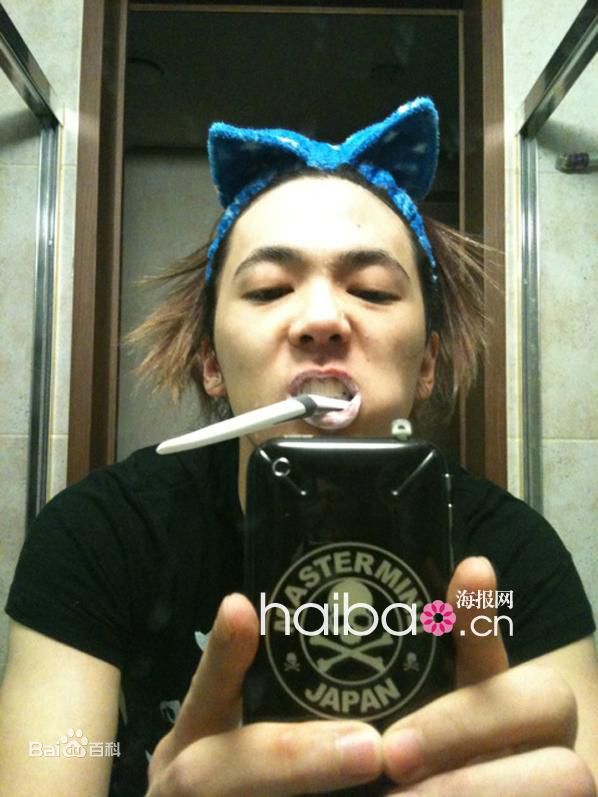 http://www.mshishang.net/pics/star/pic/c024ca4fdadeb4dafe57661bae952bf9.jpg
