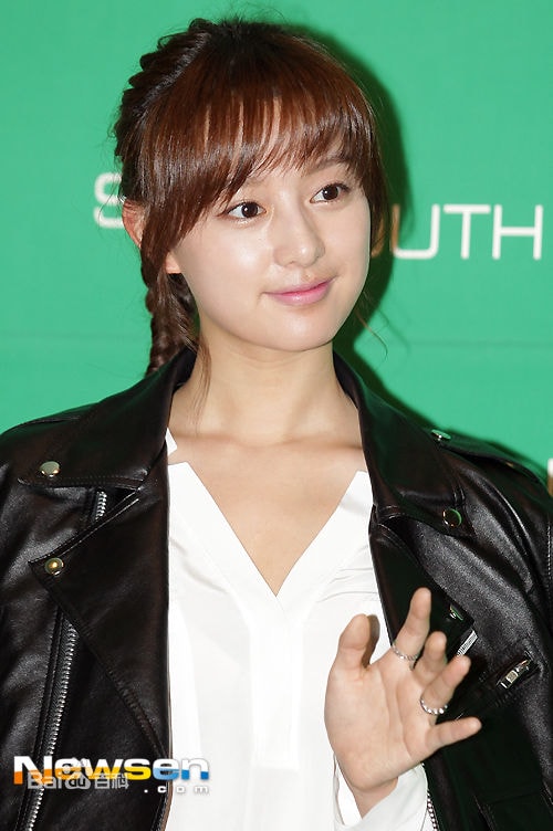 http://www.mshishang.net/pics/star/pic/c256df7012b4171101de411589d28435.jpg