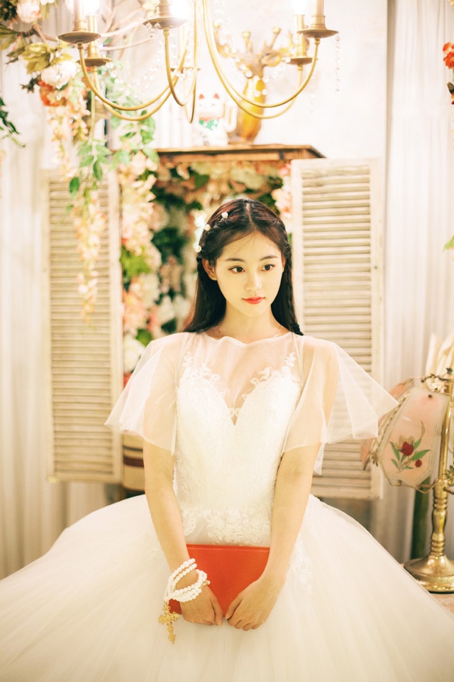 http://www.mshishang.net/pics/star/pic/c6eb4e4fbbc6bf8cd9f6a3d8e334d573.jpg