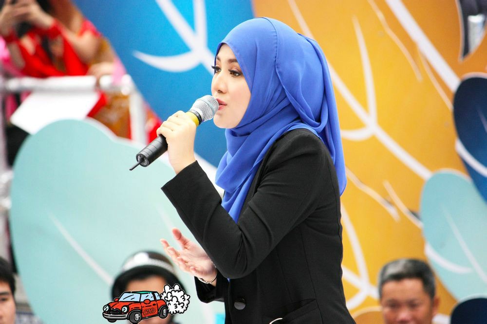 http://www.mshishang.net/pics/star/pic/cc82daa7a0a7d4d557082d470d2a770d.jpg