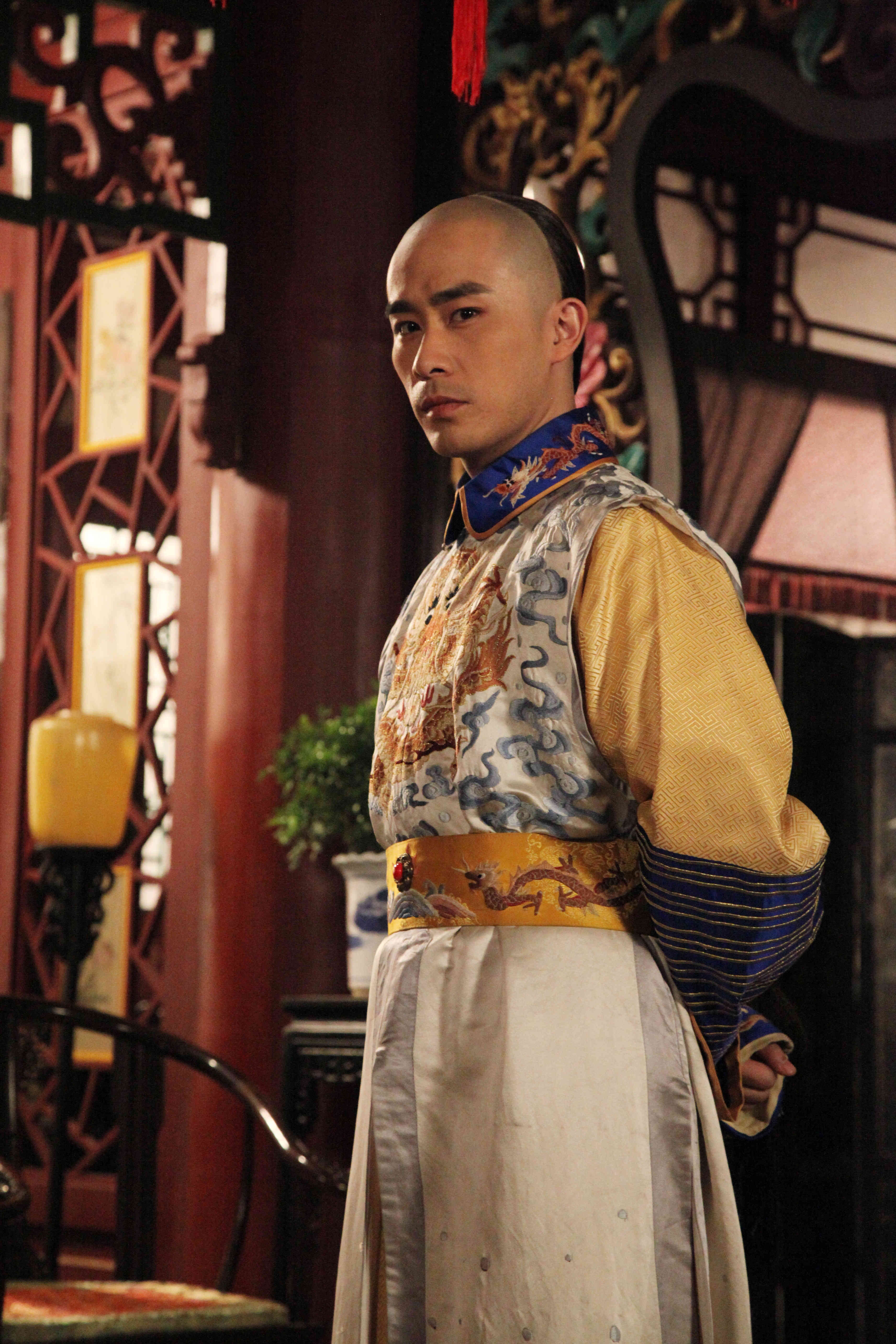//www.mshishang.net/pics/star/pic/cecd/150a33730251b2554ecc952cd767.jpg