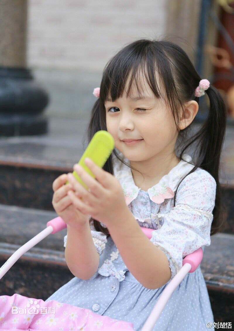 //www.mshishang.net/pics/star/pic/d5cf57043fc66841e9c1be1e143ce0bd.jpg