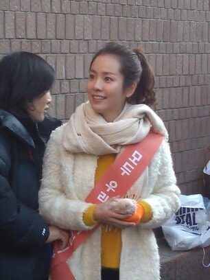 http://www.mshishang.net/pics/star/pic/d67fd865b7ff4c6bd8dbf641873be629.jpg