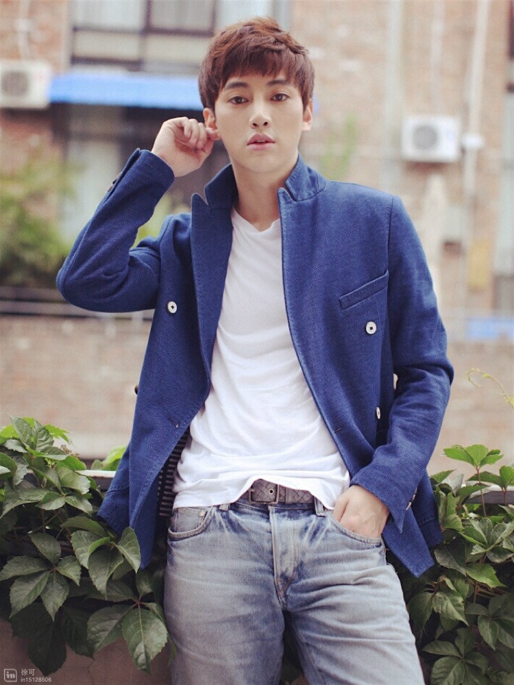http://www.mshishang.net/pics/star/pic/d6aa0353b9d14b00d385806c9ef61056.jpg