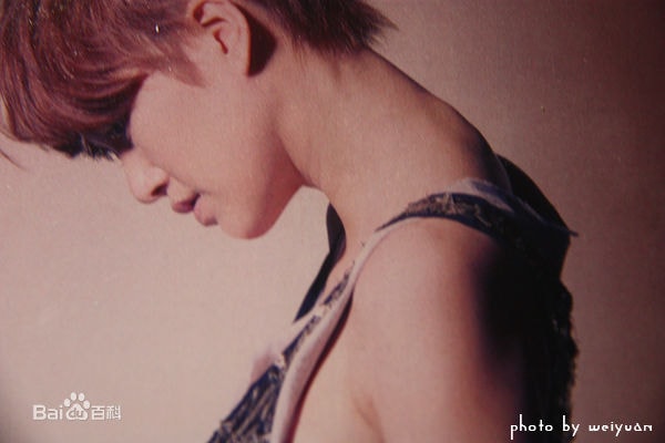 http://www.mshishang.net/pics/star/pic/dbf71ba5536e3678c22ed5001bf1d018.jpg