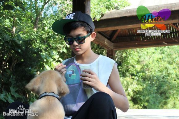 http://www.mshishang.net/pics/star/pic/e1591ca792229ffdd3cd1998f0d54f7b.jpg