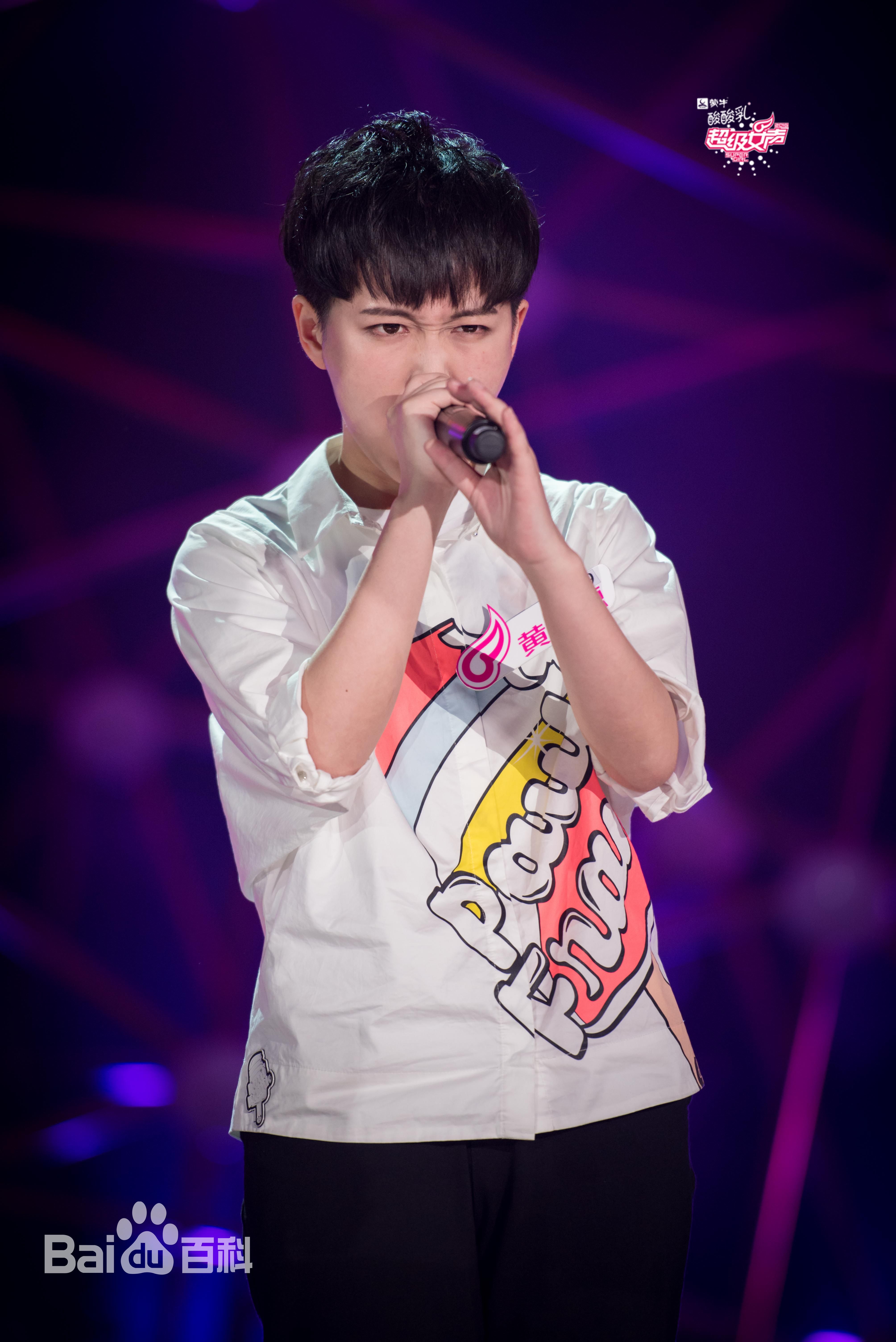 //www.mshishang.net/pics/star/pic/e37a12888d48d9d4ac3d03b9874474a2.jpg