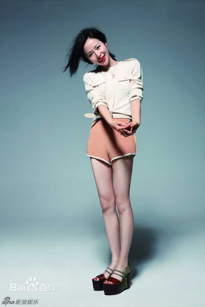 //www.mshishang.net/pics/star/pic/e542701337835647bcd82d4b8443e2f8.jpg