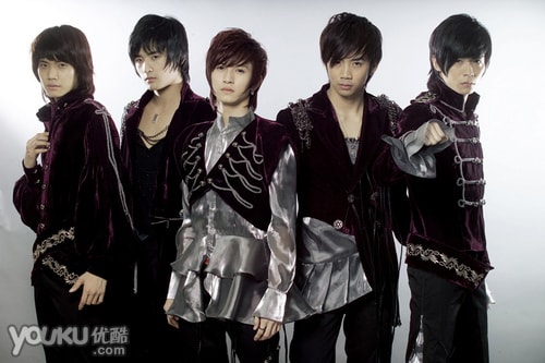 http://www.mshishang.net/pics/star/pic/e7e6/0c65ae40a53ea29f3434dd5b7625.jpg