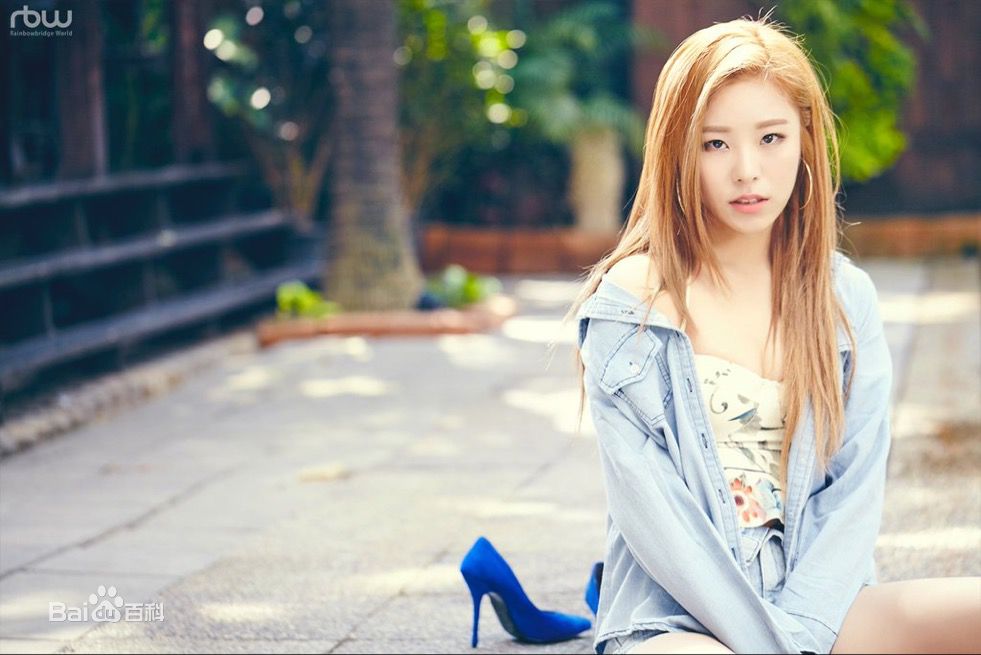 http://www.mshishang.net/pics/star/pic/f110cefd70e79e579f5d1c76004337bf.jpg