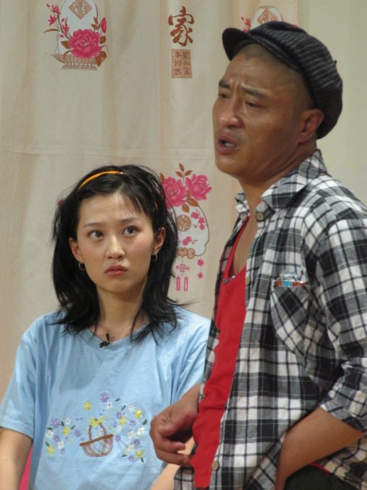 //www.mshishang.net/pics/star/pic/f188cedede73034057fdc516ab6bf698.jpg