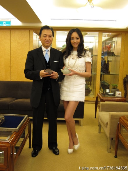 //www.mshishang.net/pics/star/pic/fe46/aff058bde7559cc7905ba3b52b89.jpg