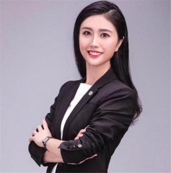 女律师张晴信息被人肉 原来所谓的北大毕业、合伙人是这样 